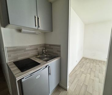 Location Appartement 1 pièce 21m² - Photo 4