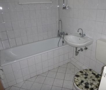 Demnächst für Sie Bezugsfertig mit modernem Wannenbad und Balkon - Photo 5