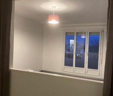 A louer studio situé à Mondeville - Photo 3