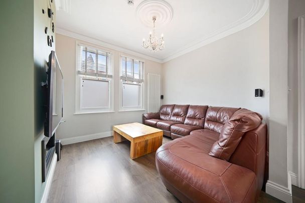5 bedroom terraced house to rent - Photo 1