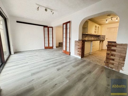 Witchards, Basildon - Photo 1