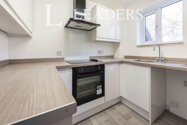 2 bedroom semi-detached to rent St Peters Court, Bury St Edmunds, IP33 - Photo 1