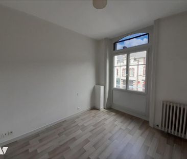 A LOUER APPARTEMENT T3 LAVAL - Photo 3