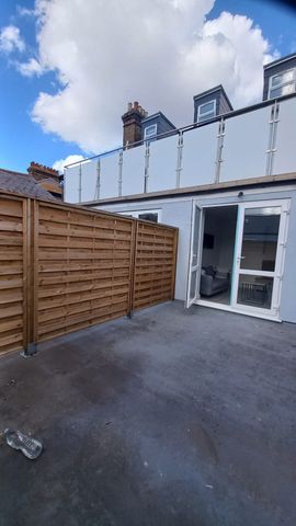 13-17 Alexandra Street, SS1 1BX - Photo 4