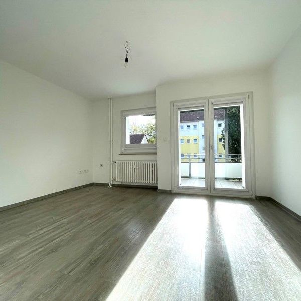 Frisch renovierte 3-Zimmer Wohnung im EG - Photo 1