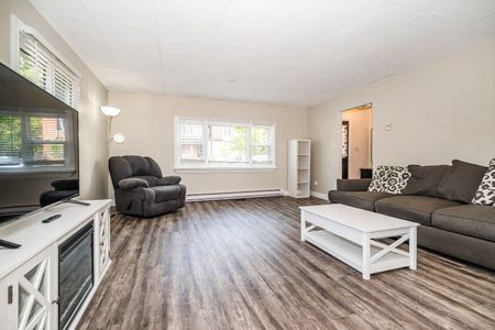 For Lease - 127 River Street, Brock, Ontario - Photo 2