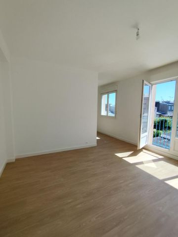 Location Appartement 4 pièces 71m² BREST 29200 - Photo 3