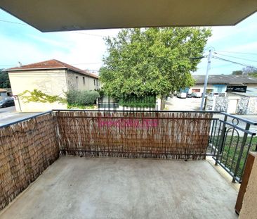 A LOUER - STUDIO Meublé CARPENTRAS - 24.27m² - Photo 3
