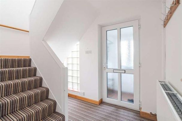 Churchill Close, Sturminster Marshall, Wimborne, Dorset, BH21 - Photo 1