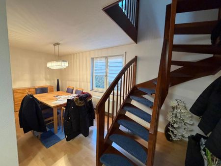 4,5 Zimmer-Maisonette mit tollem Balkon und zwei Bäder*** - Photo 4