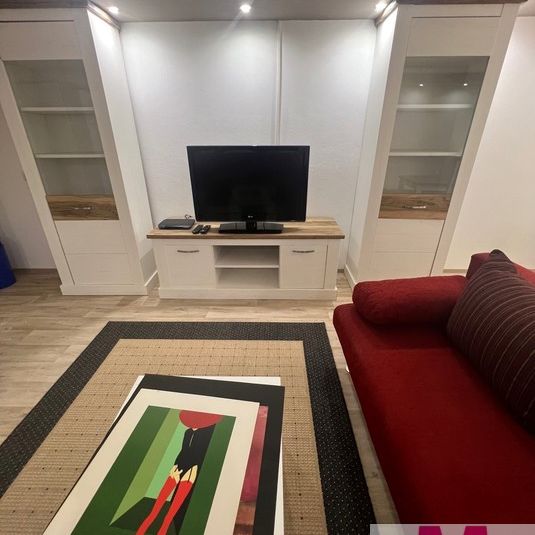 Schöne, modern möblierte Wohnung - Photo 1