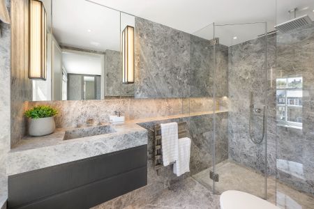 Picturesque, extensively refurbished mews house in the heart of Belgravia - Photo 2