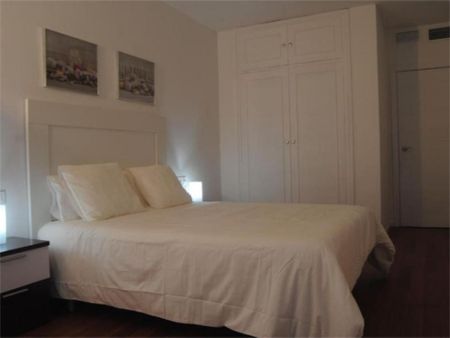 Piso de alquiler en Calle la Regente, 12, La Trinidad - Photo 4