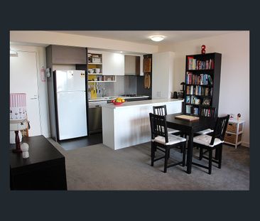 404/240 Barkly Street, Footscray, Vic 3011 - Photo 3