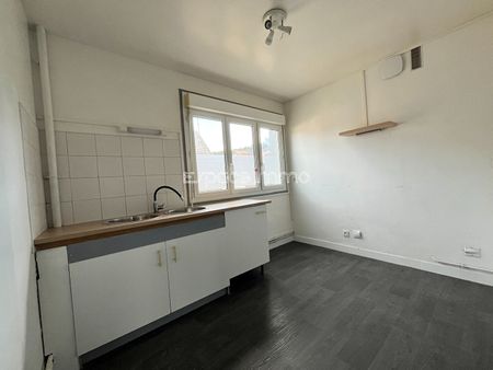 Location Appartement 2 pièces 50m² NOTRE DAME DE BONDEVILLE 76960 - Photo 2