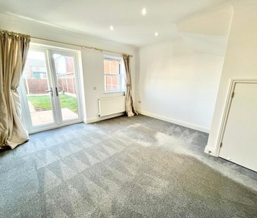 York Mews, Great Wakering, Southend-on-Sea, Essex, SS3 0FA - Photo 1