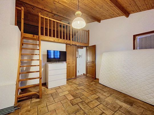 Location AppartementBouc-Bel-Air - Photo 1