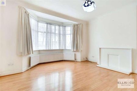 Kingsmere Park, London, NW9 - Photo 2