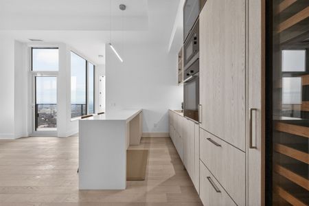 For Lease - 11 Yorkville Avenue Unit# PH02, Toronto, Ontario - Photo 4