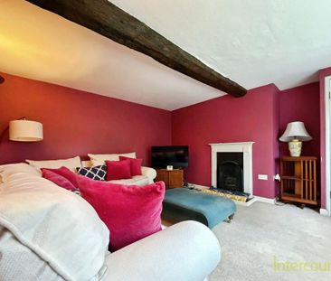 3 bedroom detached house to rent - Photo 2