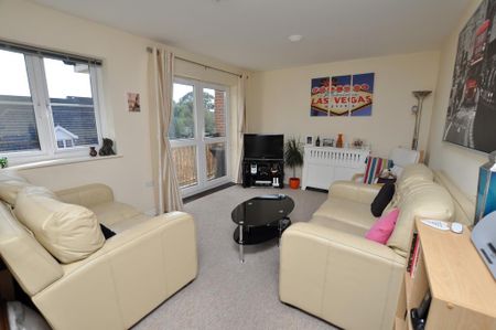 2 bedroom apartment to rent - Photo 2