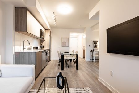 For Lease - 223 Redpath Avenue Unit# 807, Toronto, Ontario - Photo 2