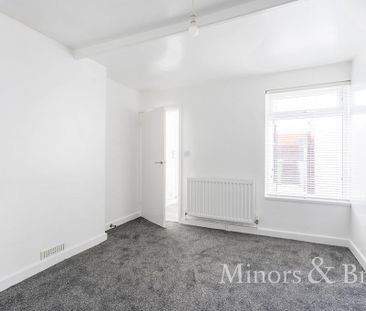 1 bedroom ground floor flat to rent - Photo 3