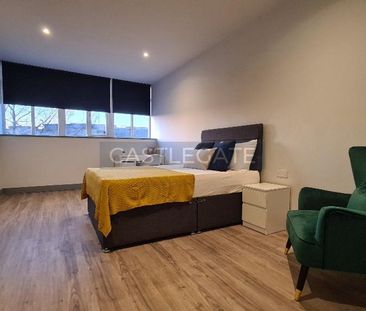 1 bedroom in a flat share to rent - Photo 6