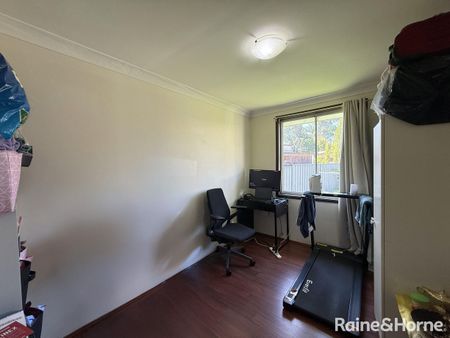 10 Aloe Street, Quakers Hill, NSW 2763 - Photo 3