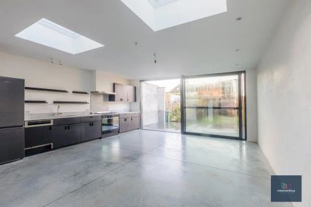 Instapklare eigendom met tuin te Mariakerke - Foto 5