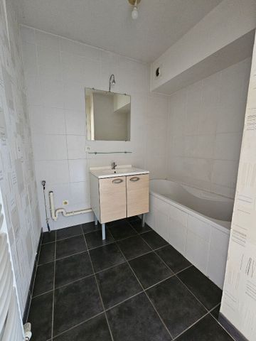 Location Appartement 3 pièces 55m² BESANCON 25000 - Photo 4