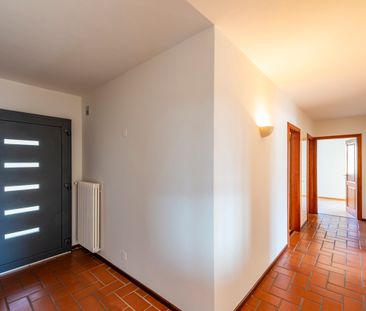 CONFORTEVOLE APPARTAMENTO 4.5 LOCALI A AGNO - Foto 1