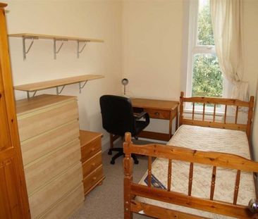 6 Bed - Lisson Grove, Plymouth - Photo 4