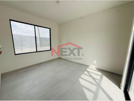 Casa nueva en renta en Ramos Arizpe, amueblada y equipada . - Photo 4