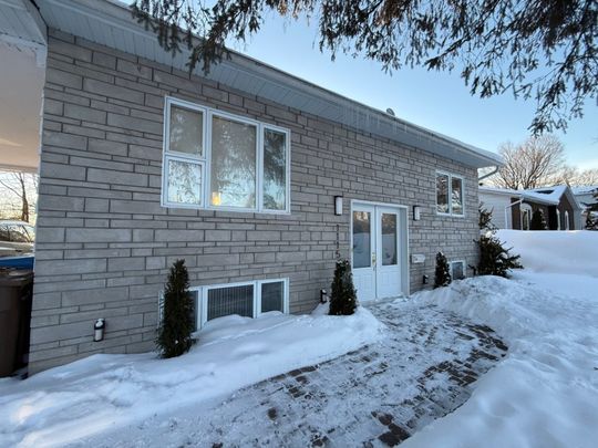 Maison de plain-pied à louer - Photo 1