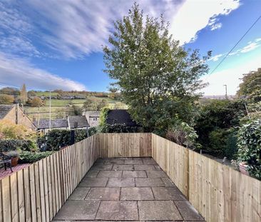 2 bedroom character property to rent - Photo 3