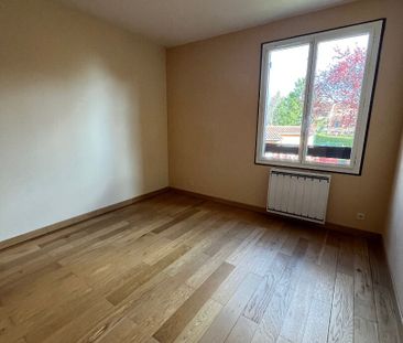 Appartement 4 pièces 85 m2 - SAINT GENIS LAVAL, - Photo 2