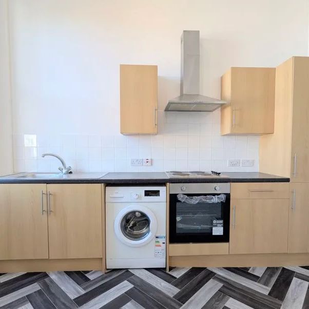 Second Floor Apartment, Lord Street, Southport, Merseyside, PR8 - Photo 1