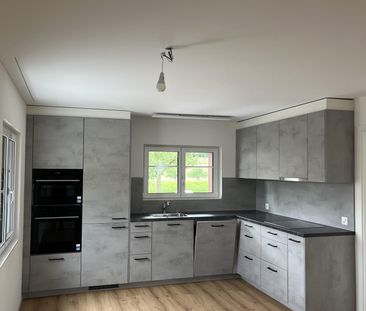 Naturnah und Ruhig - Grosszügige 6 1/2 Zimmer Wohnung auf dem Land - Photo 4