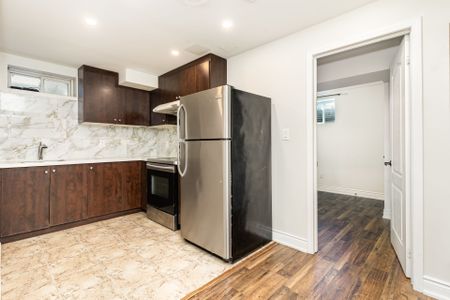 For Lease - 243 Elbern Markell Drive Unit# Basement, Brampton, Ontario - Photo 2