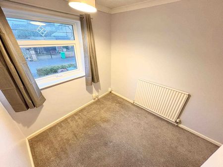 Highbank Drive, Clifton, Nottingham - Photo 5