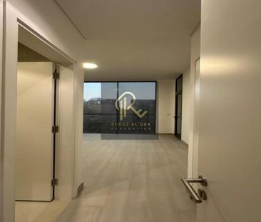 SPECIAL UNIT_BRAND NEW_FULL PRIVACY_WITH LANDSCAPE - Photo 6