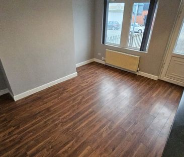 Roseville Road, Leeds, LS8 5DT - Photo 3