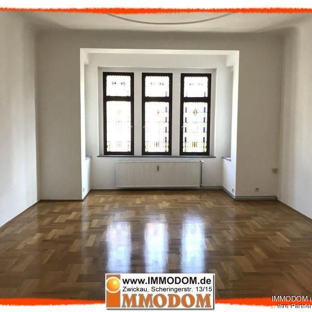5-Zimmer-Wohnung mit BALKON, EINBAUKÜCHE und WALLBOX in der Zwickauer Nordvorstadt zu vermieten! - Photo 1