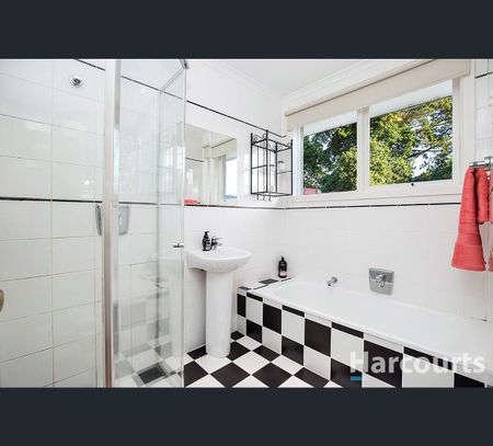 25 Janet Street, Boronia, Vic 3155 - Photo 2