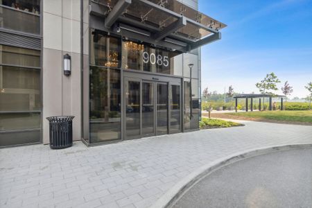 For Lease - 9085 Jane Street Unit# 422, Vaughan, Ontario - Photo 2