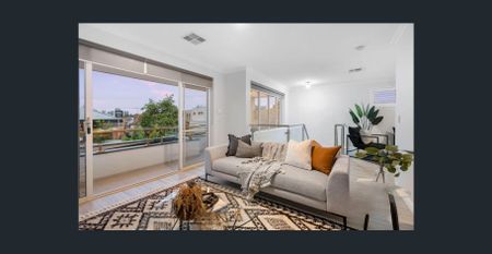 Modern home and sanctuary - Photo 2