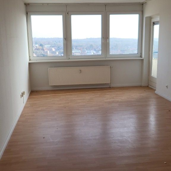 City-Wohnung mit Wannenbad und Balkon - Photo 1