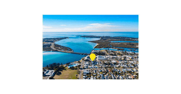 Studio Living - Photo 1