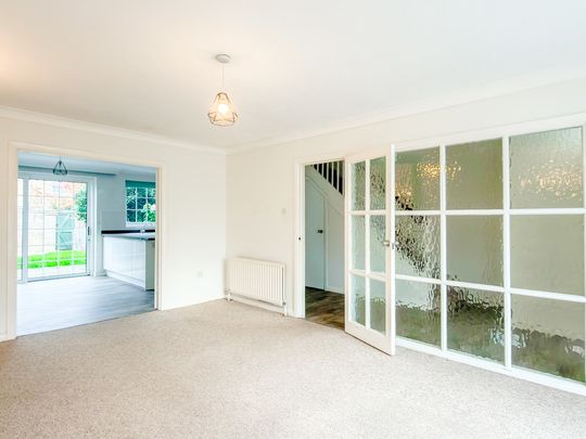 Copeland Drive, Whitecliff - Photo 1